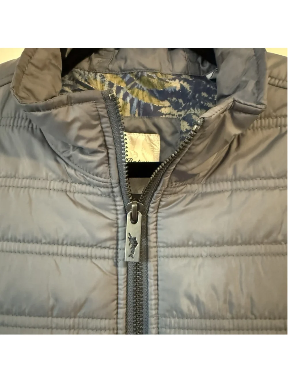 Men’s Tommy Bahama Quilted Micro puff Vest Full-Zip Grey Medium